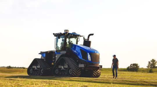 Új, intelligens futóművet kap a New Holland T9 széria +VIDEÓ