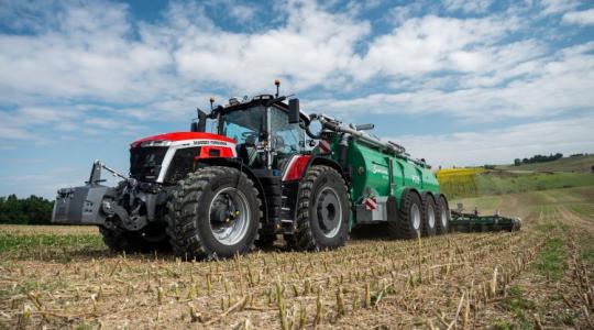 Új traktorok a gazdák számára: Meglepő partnerség az AGCO és az SDF között