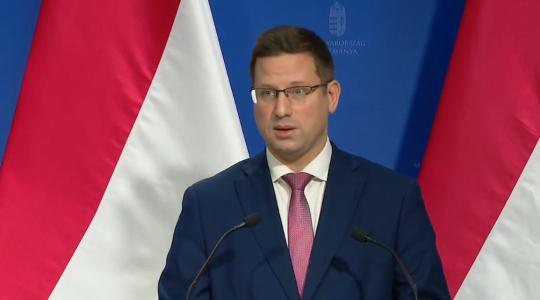 Gulyás Gergely bejelentette, mivel töri le a kormány a magas inflációt