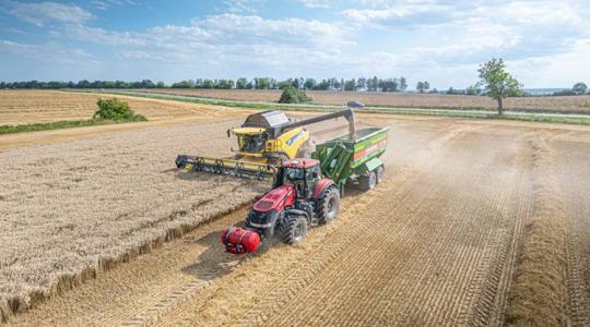 Tudtad, hogy számtalan gépet bérelhetsz az Agroinform Piacterén? Tudtad, hogy számtalan gépet bérelhetsz az Agroinform Piacterén?