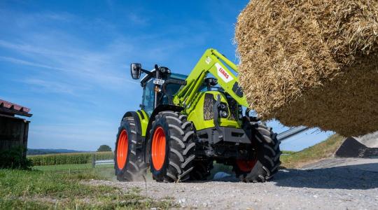 Üzemanyag-takarékosság és tartósság VREDESTEIN gumiabroncsokkal a Claas traktorokon is Üzemanyag-takarékosság és tartósság VREDESTEIN gumiabroncsokkal a Claas traktorokon is