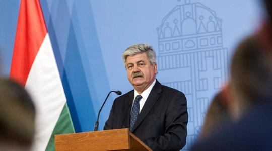 Farkas Sándor váratlan betegsége miatt távozik az Agrárminisztériumból