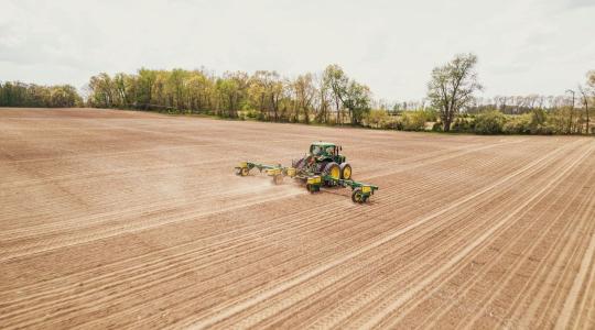 Ingyenes segítség fiatal gazdáknak: indul a pályázati dömping