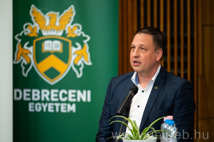 Harsányi Endre