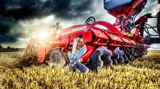 Kevesebb üzemanyag, hatékonyabb talajművelés – HORSCH gépek június végéig kedvezménnyel! Kevesebb üzemanyag, hatékonyabb talajművelés – HORSCH gépek június végéig kedvezménnyel!