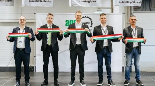 Még közelebb a gazdákhoz: megnyílt az AGROPARK új telephelye Berettyóújfaluban Még közelebb a gazdákhoz: megnyílt az AGROPARK új telephelye Berettyóújfaluban
