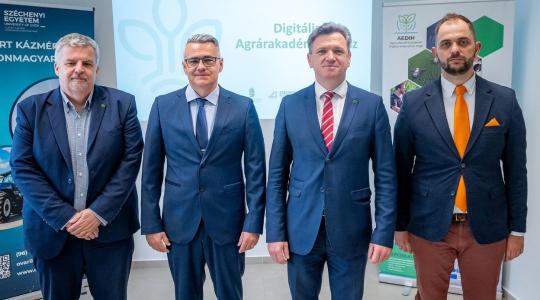 Tudás és technológia: sikerrel zárult a Digitális Agrárakadémia Plusz Tudás és technológia: sikerrel zárult a Digitális Agrárakadémia Plusz