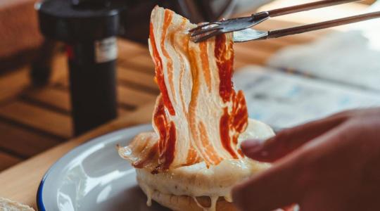 Ha ilyen baconszalonnát vagy libamájast vásároltál ne edd meg! Ha ilyen baconszalonnát vagy libamájast vásároltál ne edd meg!