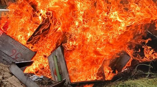 Válságban a magyar méhészet: van, aki már égeti a kaptárokat Válságban a magyar méhészet: van, aki már égeti a kaptárokat