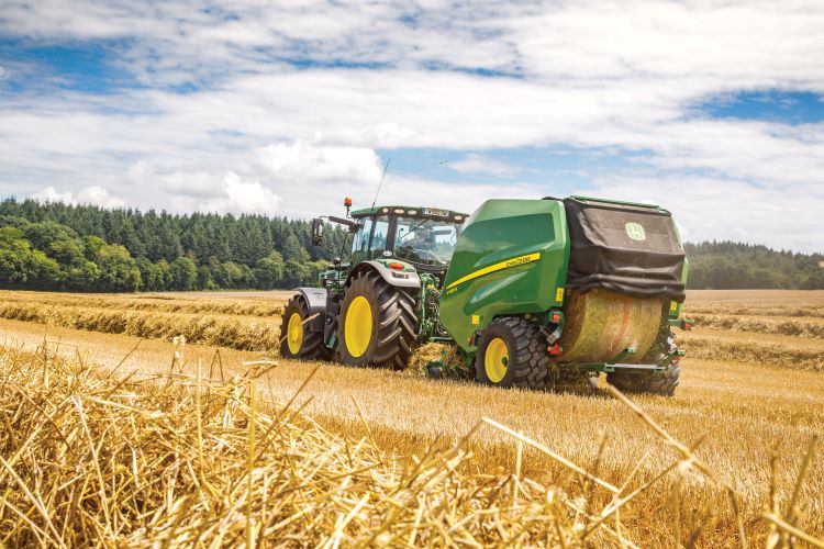 John Deere V451R sorozatú körbálázók