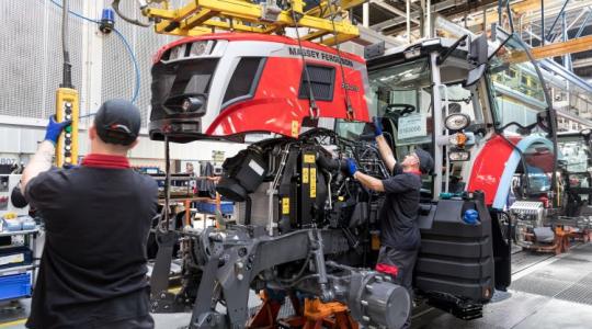 Megnéztük az új Massey Ferguson élményközpontot!