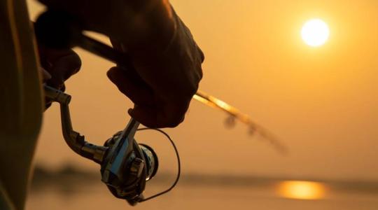 Nyáron ezekkel a feltételekkel lehet horgászni a balatoni strandokon Nyáron ezekkel a feltételekkel lehet horgászni a balatoni strandokon