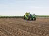 Intelligens technológia, elsőosztályú precizitással – John Deere R900-as permetezőcsalád