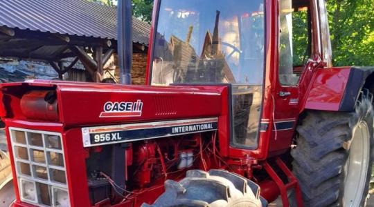 Megbízható klasszikus a sorból: CASE IHC 956 XL traktor Megbízható klasszikus a sorból: CASE IHC 956 XL traktor