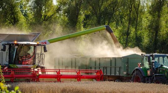 Veszélyben a magyar gazdák jövője: súlyos következményekkel járna az uniós agrártámogatások leépítése