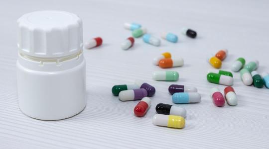 WHO: 30 éven belül az antibiotikum-rezisztencia válhat a vezető halálokká