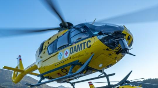 Fékhiba miatt borult fel a traktor – idős sofőr szorult alá