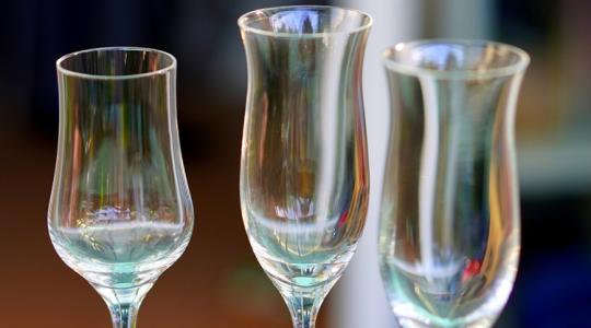 Büntetés lehet belőle: figyelmeztet a NAV az otthoni párlatfőzés szabályaira Büntetés lehet belőle: figyelmeztet a NAV az otthoni párlatfőzés szabályaira