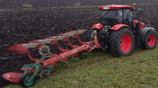 Visszatér a Zetor: így hódítaná vissza a piacot a 6-os sorozat +VIDEÓ Visszatér a Zetor: így hódítaná vissza a piacot a 6-os sorozat +VIDEÓ