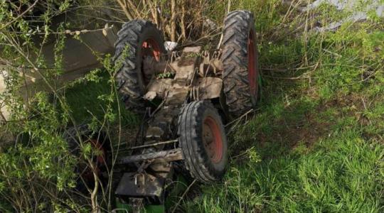 Traktor alá szorult egy férfi, meghalt a balesetben