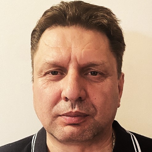 Szaniszló László