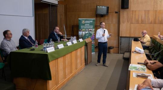 Válságos időszakon van túl a magyar kukoricatermesztés – és a neheze még csak most jön Válságos időszakon van túl a magyar kukoricatermesztés – és a neheze még csak most jön
