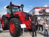 Földrengés a traktorpiacon: bemutatkozott a Belarus Titan 5425 +VIDEÓ