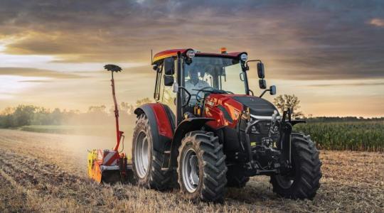 Erősebb, okosabb, kényelmesebb – jön a megújult Farmall A