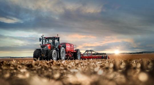Több lóerő, kevesebb hektárköltség – Case IH 2025-ös újdonságok