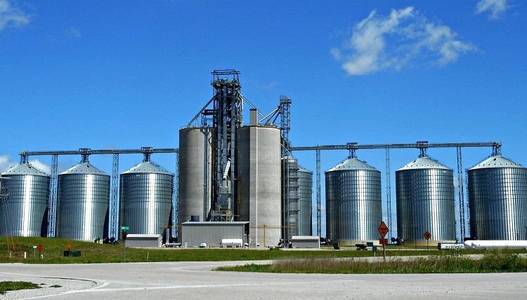 gabonatároló