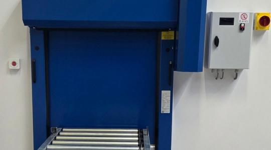 Tűz esetén sincs akadály: intelligens vezérlés FTS rendszerekhez Tűz esetén sincs akadály: intelligens vezérlés FTS rendszerekhez