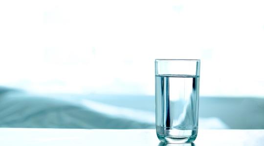 7 csepp egy pohár vízben! Elképesztő lesz az eredmény! 7 csepp egy pohár vízben! Elképesztő lesz az eredmény!