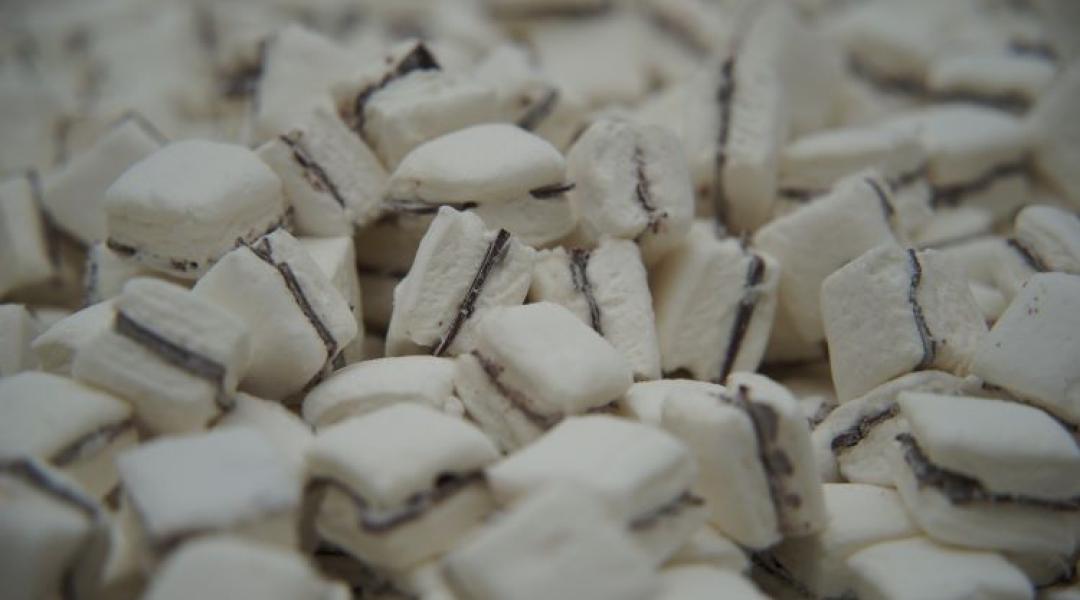 A méz új formája: hagyományos akácméz helyett Pilleméz