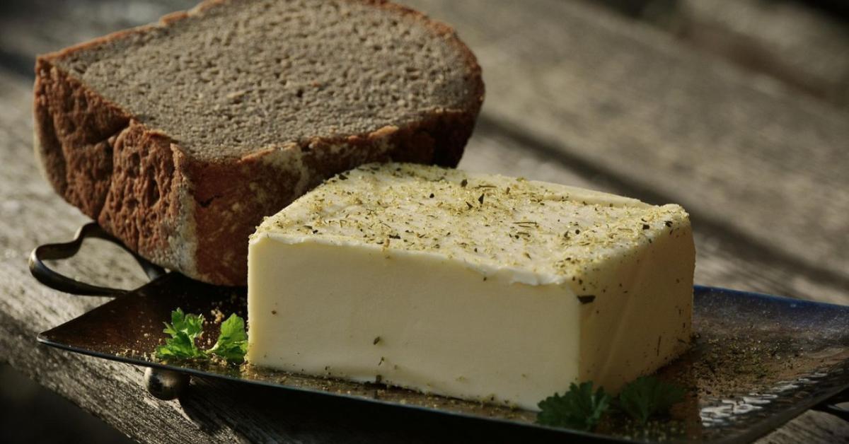 Zuhanni kezdtek a vajárak 