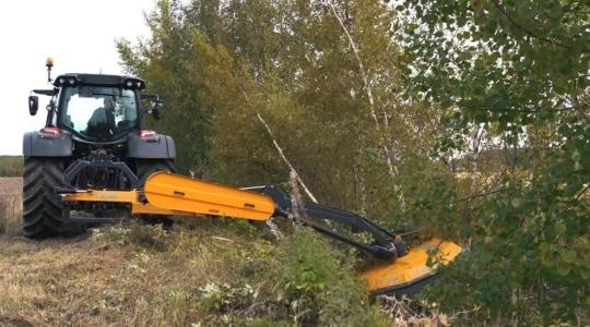 Profi zúzógépek az útszélektől az ültetvényekig – az AGROWOLF gépkínálata Profi zúzógépek az útszélektől az ültetvényekig – az AGROWOLF gépkínálata