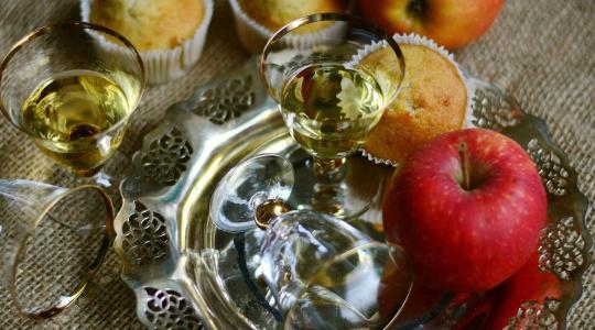 Mérsékelt áremelés, töretlen kereslet: erős évet zár a pálinkapiac