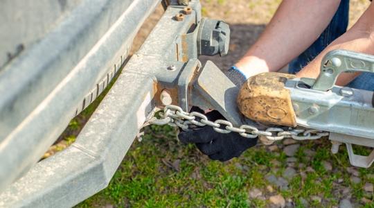 Horrorkaraván, amit látnod kell: traktort húzott a Passat +VIDEÓ Horrorkaraván, amit látnod kell: traktort húzott a Passat +VIDEÓ