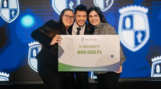 Munkaerő nélkül nincs innováció – HR-ötlettel lett második az Agrovirtuson a Smart Farmers csapata Munkaerő nélkül nincs innováció – HR-ötlettel lett második az Agrovirtuson a Smart Farmers csapata