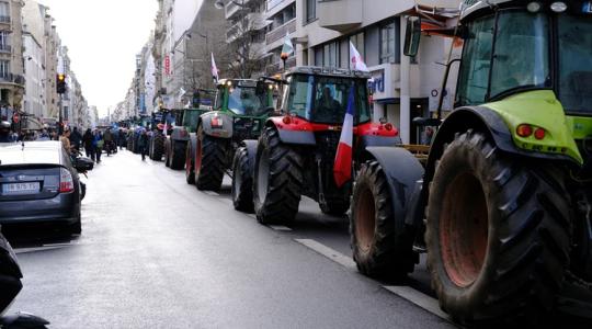 Elszakadt a cérna: traktoros blokád és gazdatüntetések Franciaországban