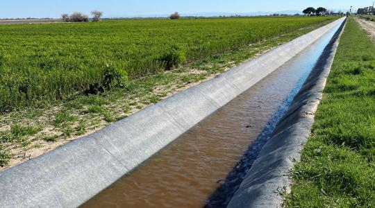 Műtárgyak felújítása, új öntözési infrastruktúrák építése betonpaplannal™ Műtárgyak felújítása, új öntözési infrastruktúrák építése betonpaplannal™