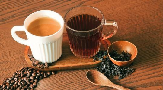 Tudományos válasz a nagy kérdésre: tea vagy kávé? Tudományos válasz a nagy kérdésre: tea vagy kávé?
