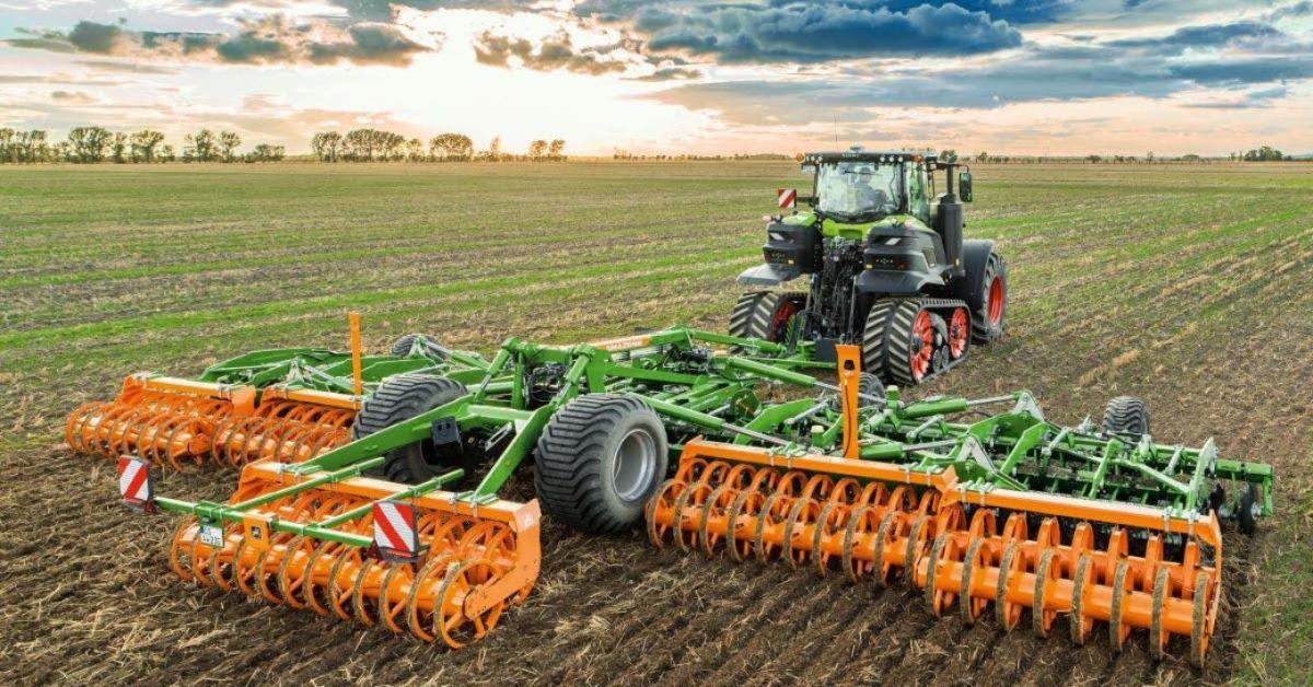 Kompakt kialakítás, nagy teljesítmény – 25 éves az AMAZONE Catros Kompakt kialakítás, nagy teljesítmény – 25 éves az AMAZONE Catros