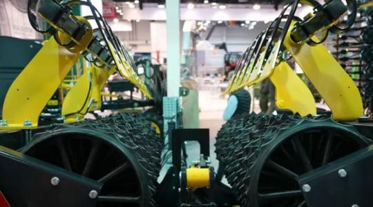 Hagyományostól a regeneratívig, jól beválttól az új termékig – Gépszemle a Multivánál + VIDEÓ