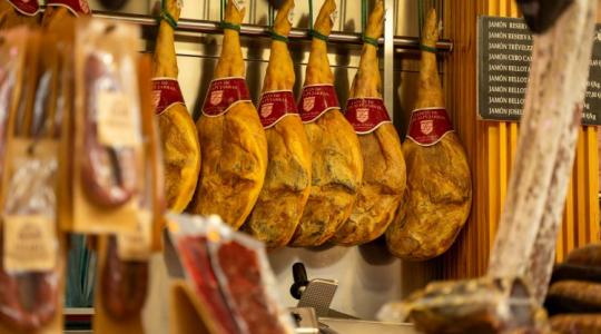 Veszélyben a húsvéti sonka? Az afrikai sertéspestis átírhatja az ünnepi asztal árát Veszélyben a húsvéti sonka? Az afrikai sertéspestis átírhatja az ünnepi asztal árát