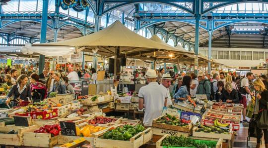 Vége a jó világnak: zsebbe nyúlós tavasz a zöldségpiacon Vége a jó világnak: zsebbe nyúlós tavasz a zöldségpiacon