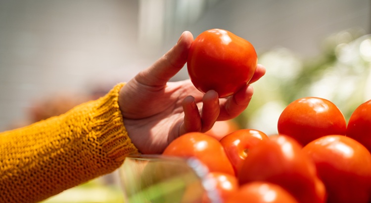 Több ezer forint egy kiló paradicsom