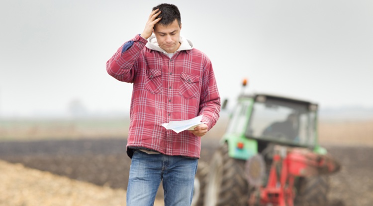 Különösen a fiatalok küzdenek az anyagi terhekkel