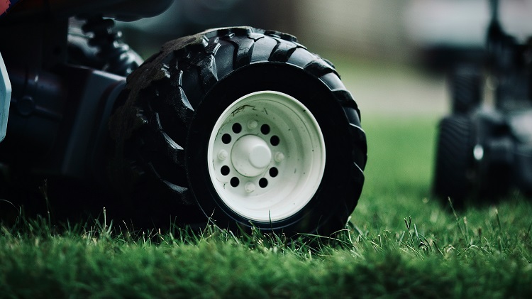 fűnyíró karbantartása