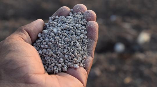 Vörös jelzés a foszfátpiacon: csökkenti a gyártást a kulcsszereplő Vörös jelzés a foszfátpiacon: csökkenti a gyártást a kulcsszereplő