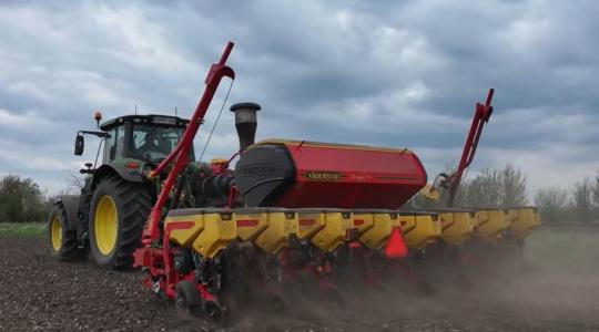 Könnyebb beállítás, gyorsabb szerviz: megújult a Väderstad Tempo vetőgép + VIDEÓ
